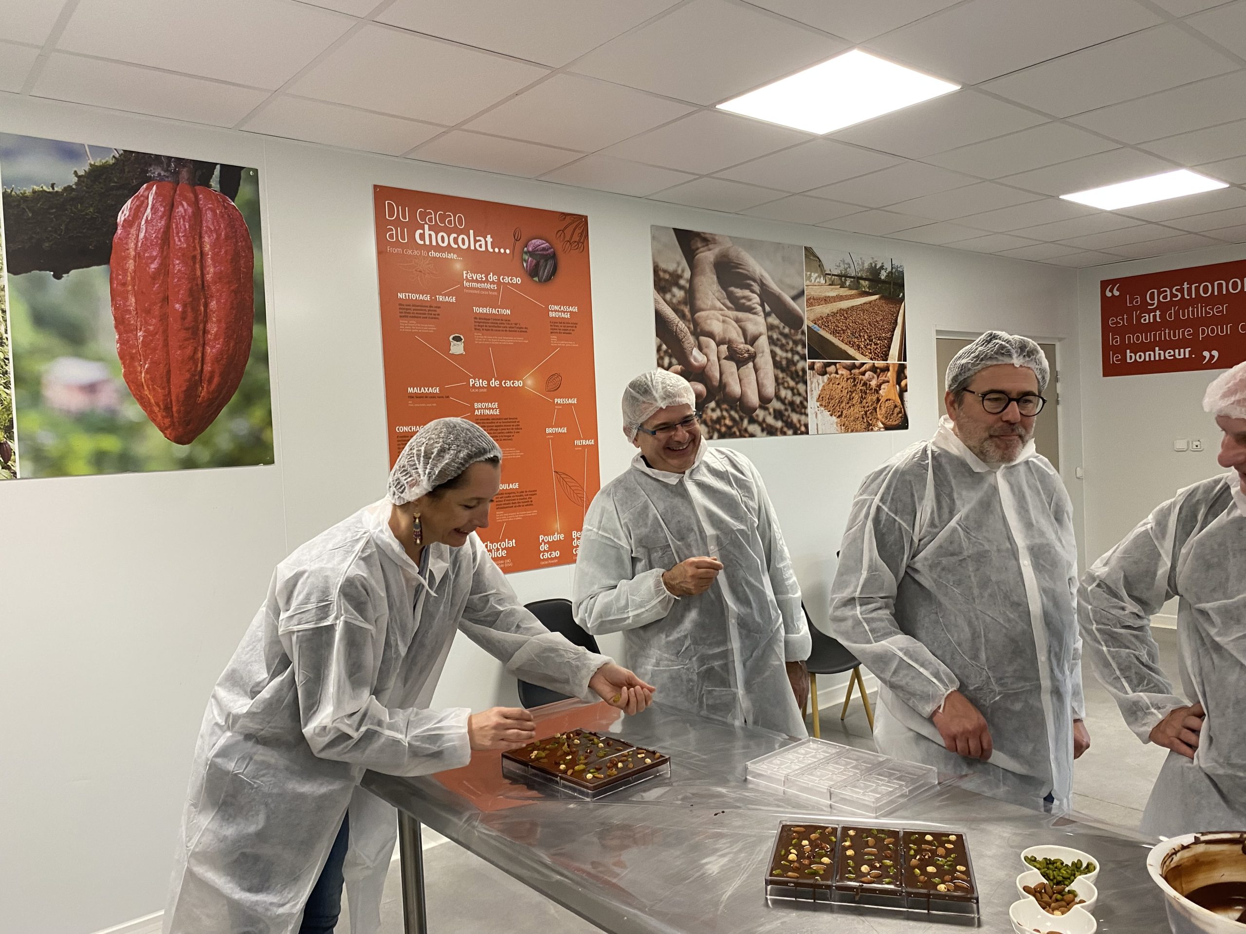 chocolaterie-castelain-les-ateliers-ma-tre-chocolatier-2h-initiation image 3