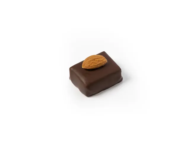 daskalid-s-pralin-amandine-noir-pralines-noisette-chocolat-noir image 1